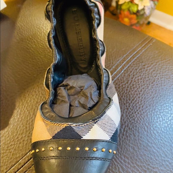 Burberry check ballerina flats with  studs - Picture 4 of 7